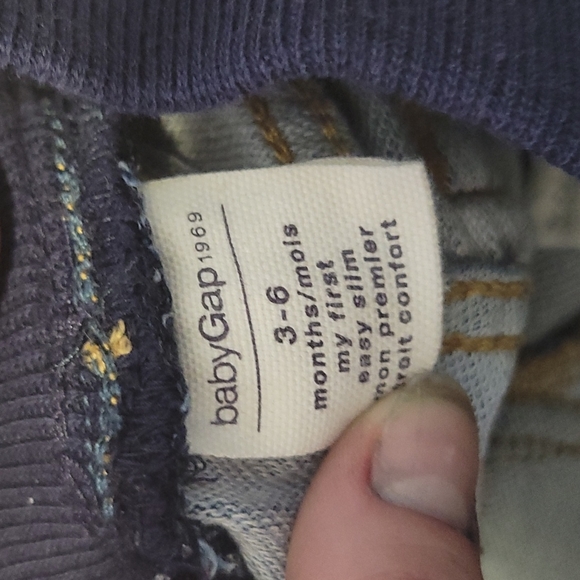 Baby Gap - Blue Jeans with elastic band waist. Size: 3-6months - Picture 2 of 2